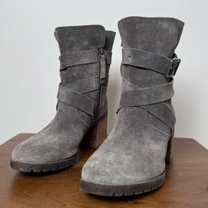 Clarks Malvet Doris Grey Suede Boots Size 6
